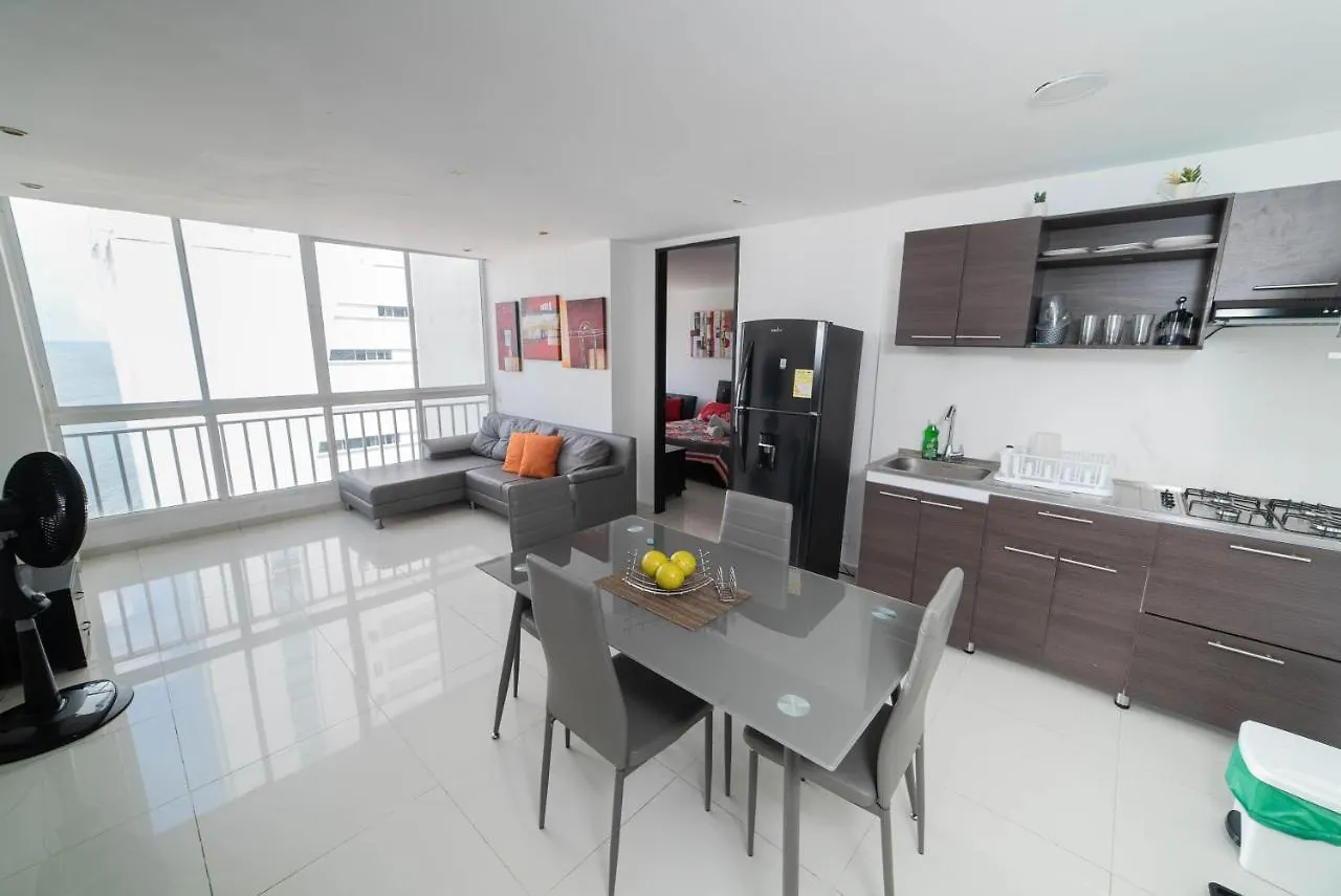 Cozy Apartment in El Laguito Cartagena