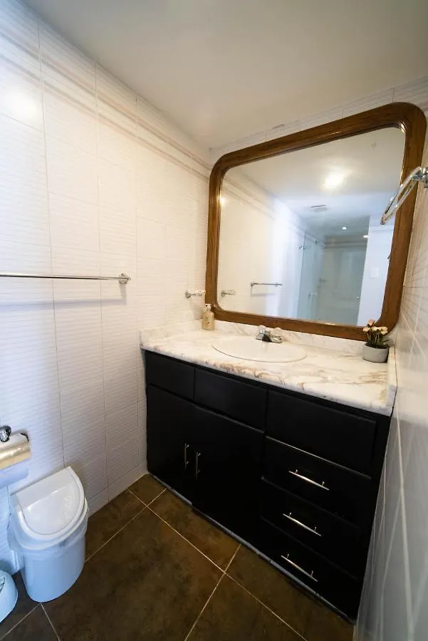 Cozy Apartment in El Laguito Cartagena